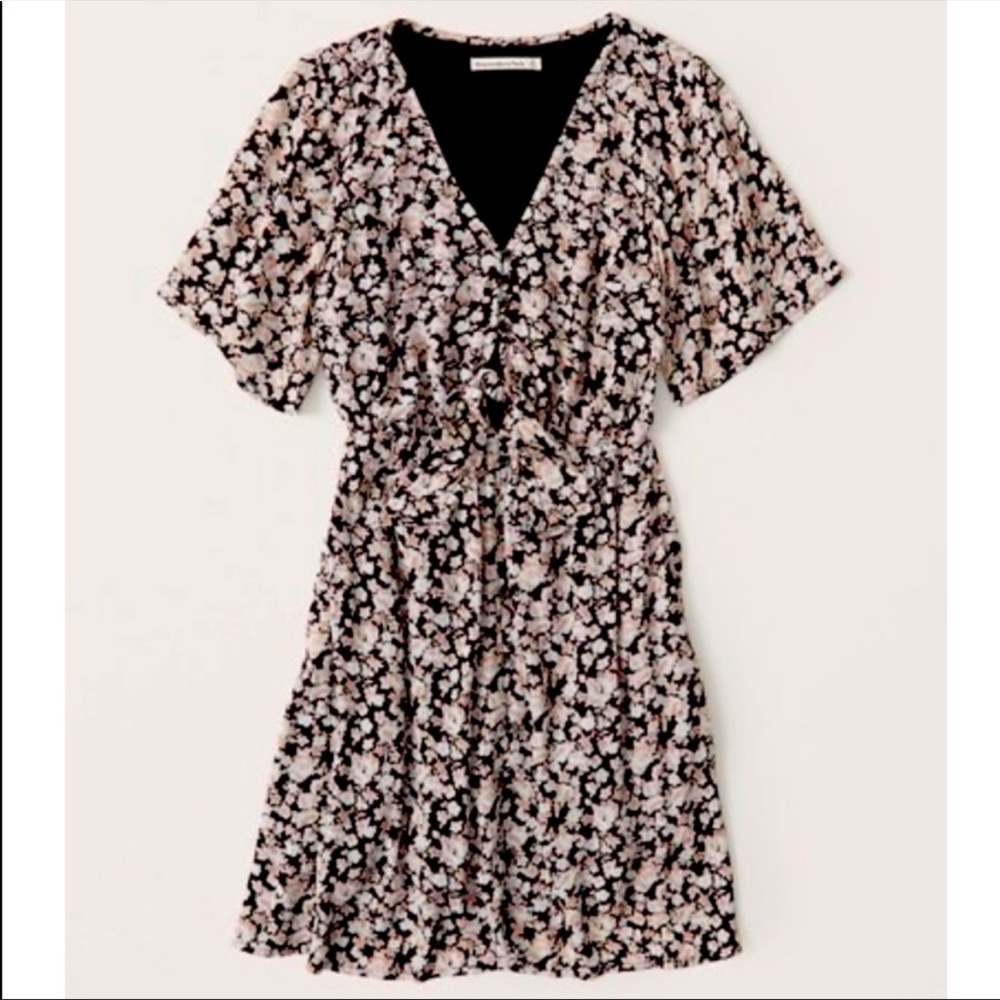Abercrombie Button Up Tie Front Dress
